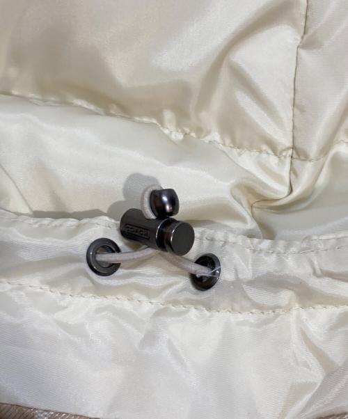 COACH（コーチ）COACH (コーチ) ダウンベスト アイボリー サイズ:Sの古着・服飾アイテム