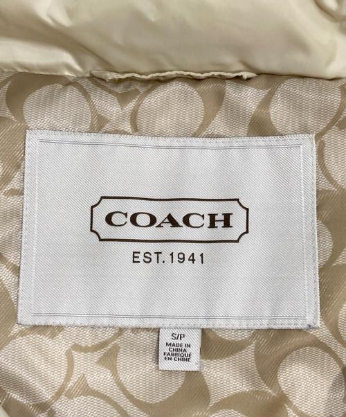 COACH（コーチ）COACH (コーチ) ダウンベスト アイボリー サイズ:Sの古着・服飾アイテム