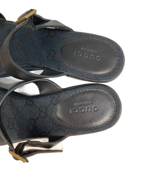 GUCCI（グッチ）GUCCI (グッチ) GGキャンバスウェッジソールサンダル ブラック サイズ:24cm(37 1/2)の古着・服飾アイテム