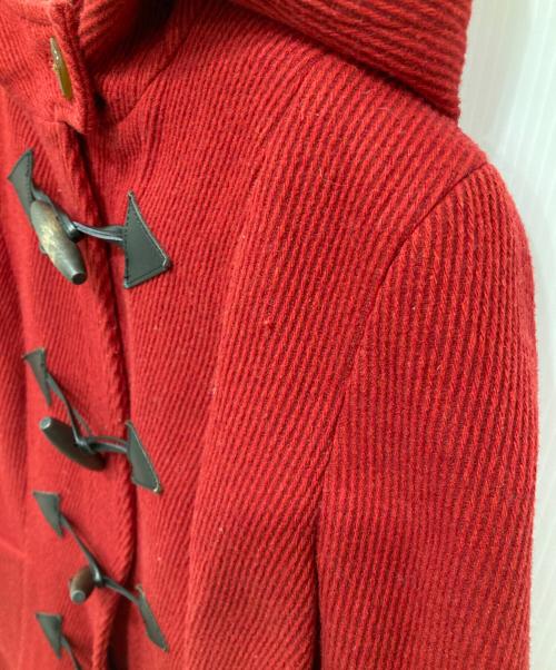 Vivienne Westwood RED LABEL（ヴィヴィアンウエストウッドレッドレーベル）Vivienne Westwood RED LABEL (ヴィヴィアンウエストウッドレッドレーベル) トグルボタンダッフルコート レッド サイズ:2の古着・服飾アイテム