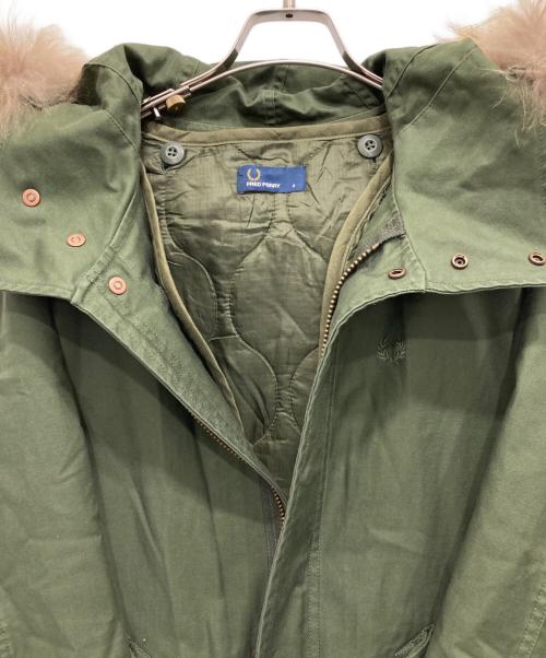 FRED PERRY（フレッドペリー）FRED PERRY (フレッドペリー) ライナー付フィッシュテールモッズコート カーキ サイズ:Sの古着・服飾アイテム