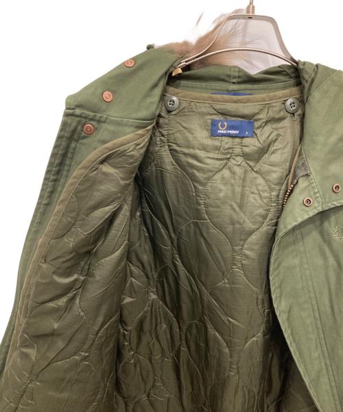 FRED PERRY（フレッドペリー）FRED PERRY (フレッドペリー) ライナー付フィッシュテールモッズコート カーキ サイズ:Sの古着・服飾アイテム