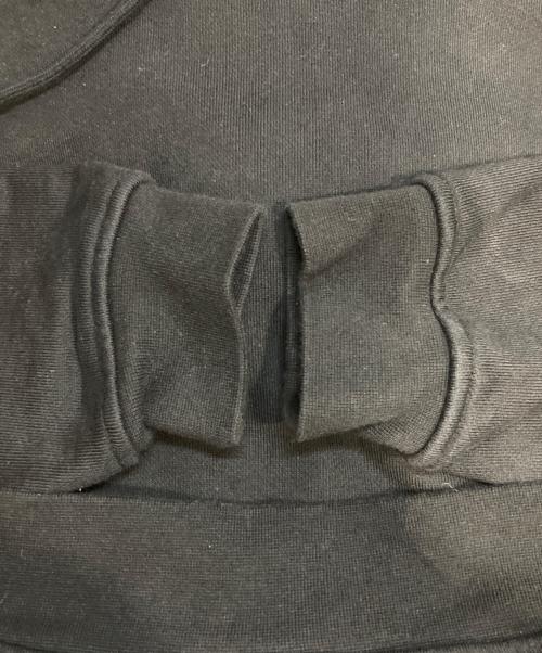 KITH（キス）KITH (キス) スモールロゴプルオーバーパーカー ブラック サイズ:Mの古着・服飾アイテム