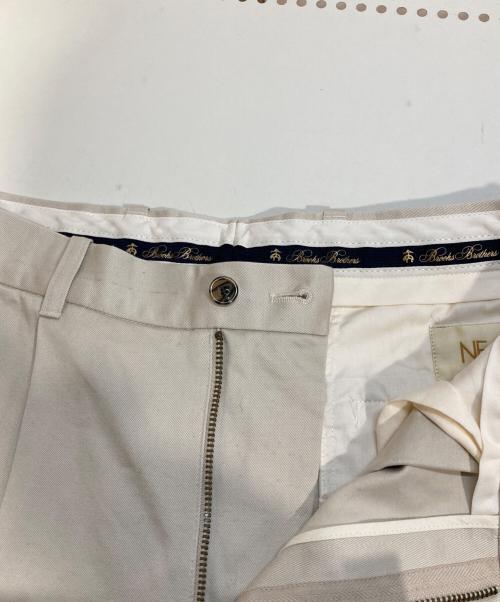 NEAT（ニート）NEAT (ニート) BROOKS BROTHERS (ブルックスブラザーズ) 別注タックチノパン ベージュ サイズ:76cm (W30)の古着・服飾アイテム