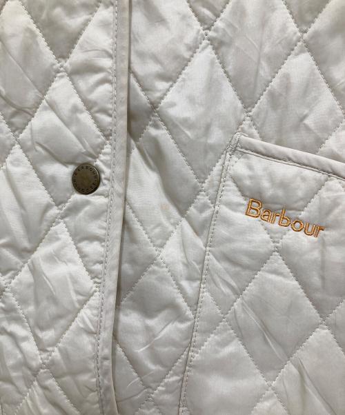 Barbour（バブアー）Barbour (バブアー) Shaped Liddesdale Jacket アイボリー サイズ:UK8（EURO34）の古着・服飾アイテム