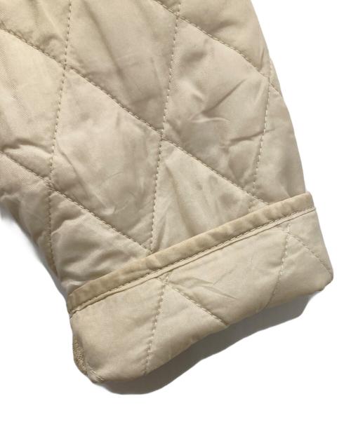 Barbour（バブアー）Barbour (バブアー) Shaped Liddesdale Jacket アイボリー サイズ:UK8（EURO34）の古着・服飾アイテム