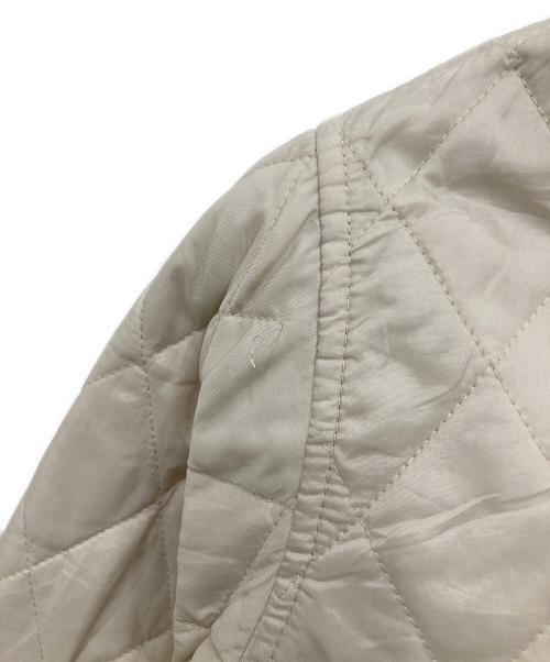 Barbour（バブアー）Barbour (バブアー) Shaped Liddesdale Jacket アイボリー サイズ:UK8（EURO34）の古着・服飾アイテム
