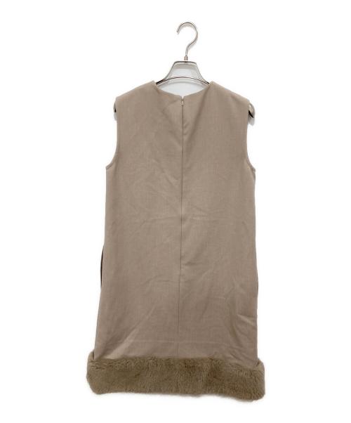 CELFORD（セルフォード）CELFORD (セルフォード) 裾ファー切替Aラインワンピース ベージュ サイズ:Mの古着・服飾アイテム
