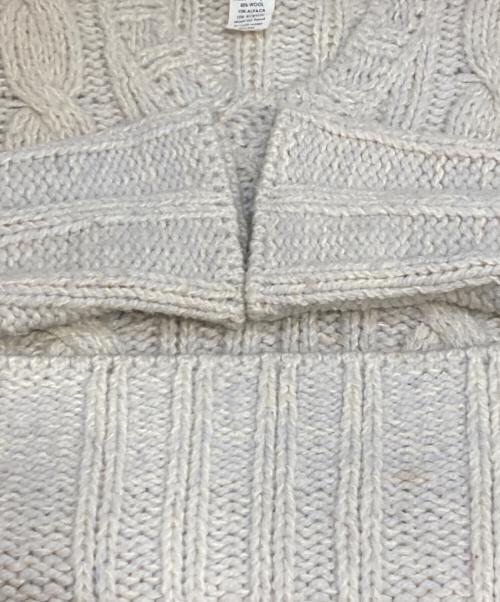 DRIES VAN NOTEN（ドリスヴァンノッテン）DRIES VAN NOTEN (ドリスヴァンノッテン) 深Vケーブルニット ベージュ サイズ:Mの古着・服飾アイテム