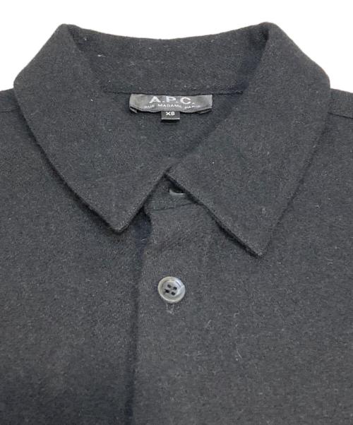 A.P.C.（アーペーセー）A.P.C. (アーペーセー) 長袖シャツ ブラック サイズ:XSの古着・服飾アイテム
