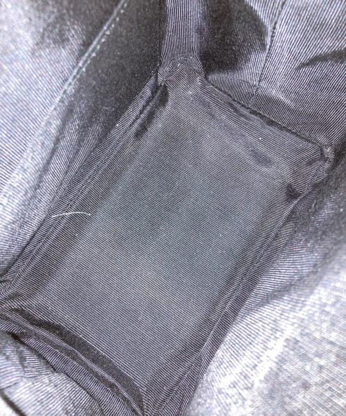 GIVENCHY（ジバンシィ）GIVENCHY (ジバンシィ) ターンロックハンドバッグ ホワイトの古着・服飾アイテム