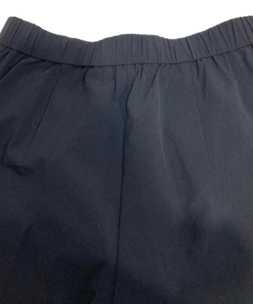 YORI（ヨリ）YORI (ヨリ) 撥水ストレッチスティックパンツ ブラック サイズ:M 未使用品の古着・服飾アイテム