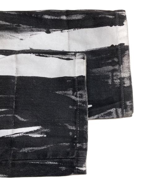 JOHN LAWRENCE SULLIVAN（ジョン ローレンス サリバン）JOHN LAWRENCE SULLIVAN (ジョン ローレンス サリバン) WRINKLE PRINT DENIM PANTS ブラック×ホワイト サイズ:48（L程度）の古着・服飾アイテム