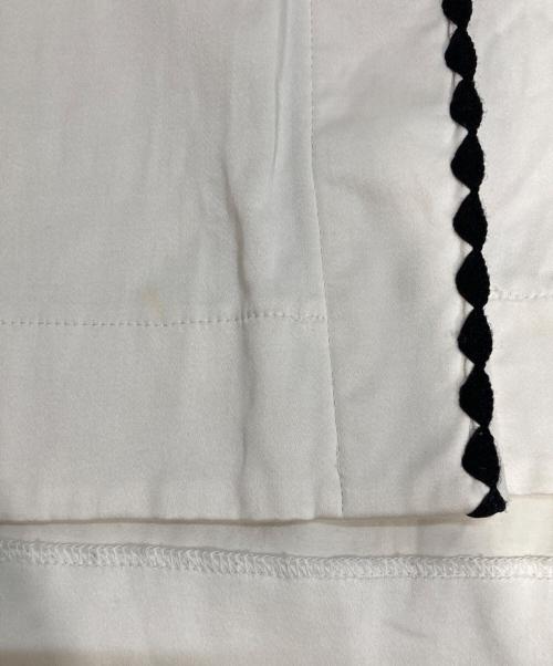 YORI（ヨリ）YORI (ヨリ) ハマグリ刺繍ブラウス ホワイト サイズ:Mの古着・服飾アイテム