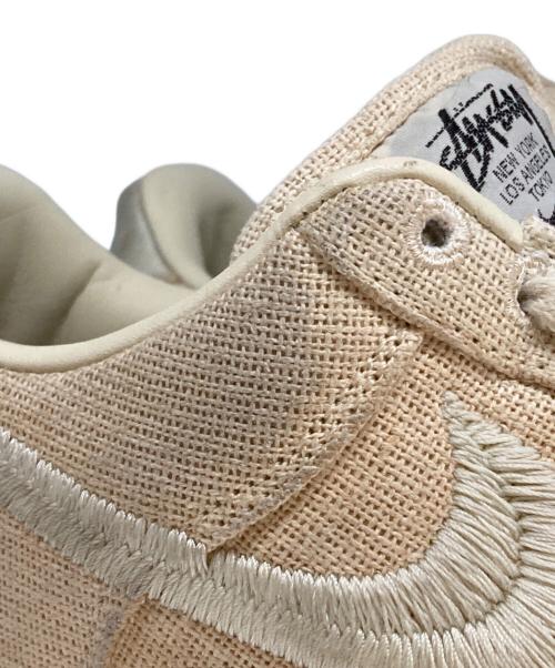 NIKE（ナイキ）NIKE (ナイキ) stussy (ステューシー) Air Force 1 Low Fossil Stone ベージュ サイズ:27cmの古着・服飾アイテム