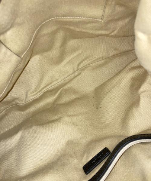 ARMANI COLLEZIONI（アルマーニ コレツィオーニ）ARMANI COLLEZIONI (アルマーニ コレツィオーニ) ワンショルダーバッグ ブラックの古着・服飾アイテム