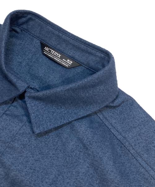 ARC'TERYX（アークテリクス）ARC'TERYX (アークテリクス) Lattis Shirt ネイビー サイズ:Mの古着・服飾アイテム