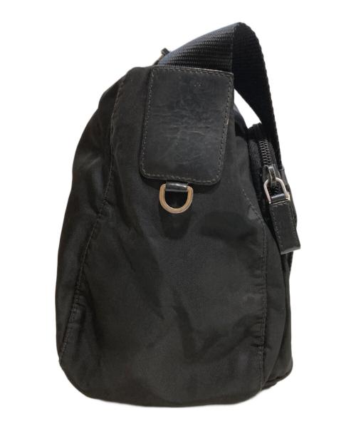 PRADA（プラダ）PRADA (プラダ) ナイロンショルダーバッグ ブラックの古着・服飾アイテム