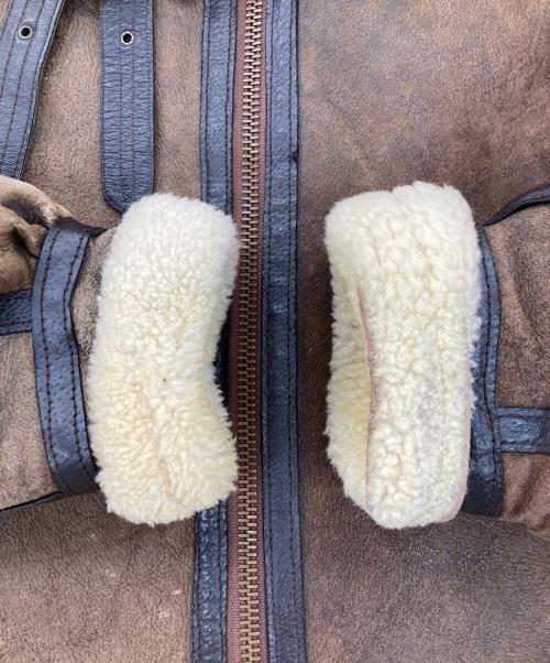 AVIREX（アヴィレックス）AVIREX (アヴィレックス) B-3ムートンジャケット ベージュ サイズ:42の古着・服飾アイテム