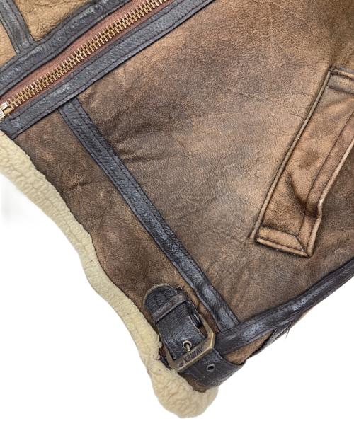 AVIREX（アヴィレックス）AVIREX (アヴィレックス) B-3ムートンジャケット ベージュ サイズ:42の古着・服飾アイテム