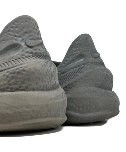 NIKE（ナイキ）NIKE (ナイキ) ISPA UNIVERSAL グレー サイズ:29cmの古着・服飾アイテム