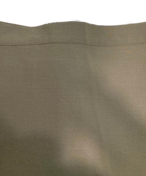NO CONTROL AIR（ノーコントロールエアー）no control air (ノーコントロールエアー) ラップロングスカート カーキ サイズ:Mの古着・服飾アイテム
