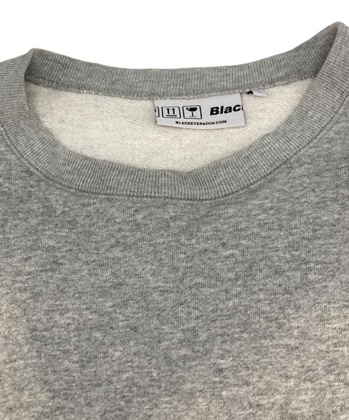 BlackEyePatch（ブラックアイパッチ）BlackEyePatch (ブラックアイパッチ) スモールロゴスウェット グレー サイズ:Lの古着・服飾アイテム