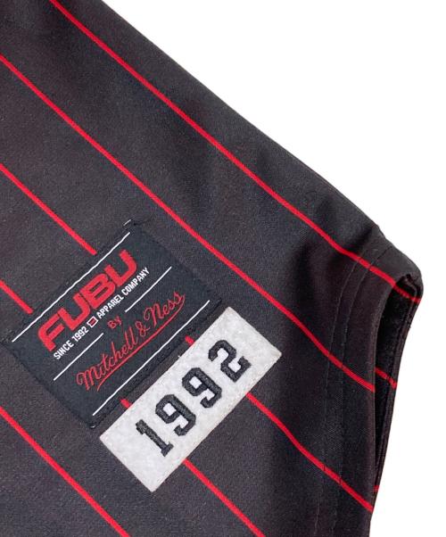 MITCHELL & NESS（ミッチェルアンドネス）MITCHELL & NESS (ミッチェルアンドネス) FUBU (フブ) ベースボールシャツ ブラック サイズ:Lの古着・服飾アイテム