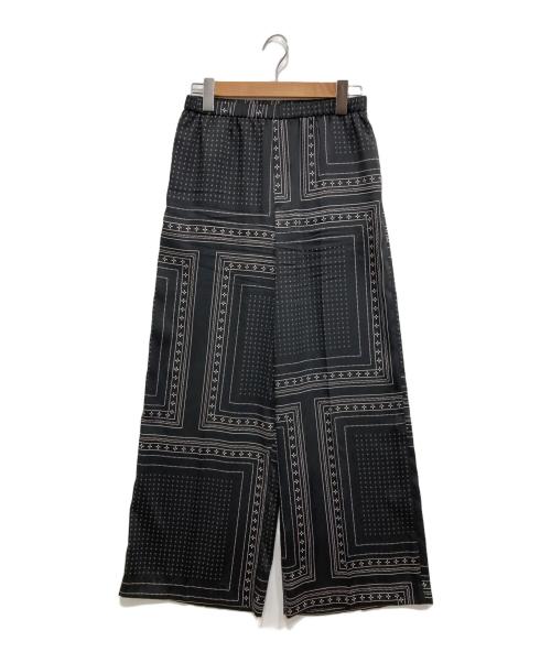 AP STUDIO（エーピーストゥディオ）AP STUDIO (エーピーストゥディオ) スカーフプリントパンツ ブラック サイズ:Mの古着・服飾アイテム