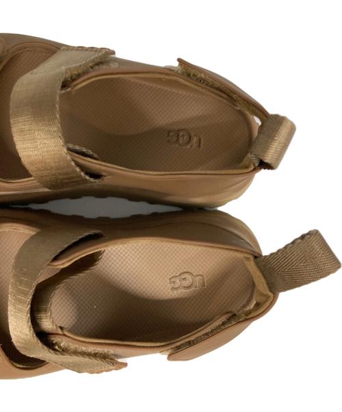 UGG（アグ）UGG (アグ) GOLDEN GLOW サンダル ブラウン サイズ:23cmの古着・服飾アイテム