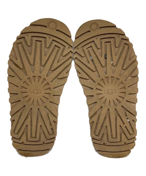 UGG（アグ）UGG (アグ) GOLDEN GLOW サンダル ブラウン サイズ:23cmの古着・服飾アイテム