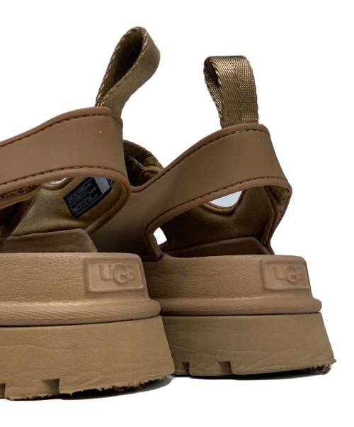 UGG（アグ）UGG (アグ) GOLDEN GLOW サンダル ブラウン サイズ:23cmの古着・服飾アイテム