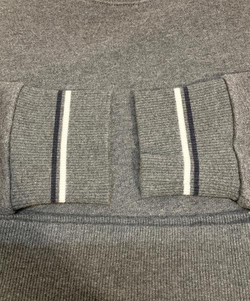 FRED PERRY（フレッドペリー）FRED PERRY (フレッドペリー) クルーネックスウェット グレー サイズ:Sの古着・服飾アイテム