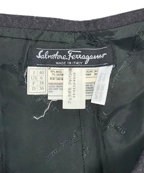 Salvatore Ferragamo（サルヴァトーレ フェラガモ）Salvatore Ferragamo (サルヴァトーレ フェラガモ) カシミヤ混ウールパンツ グレー サイズ:US6の古着・服飾アイテム