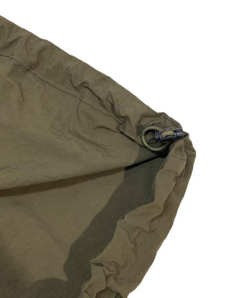 B.BALLSY（ボールジーブラザーズ）B.BALLSY (ボールジーブラザーズ) Waterproof military tech parka カーキ サイズ:Mの古着・服飾アイテム