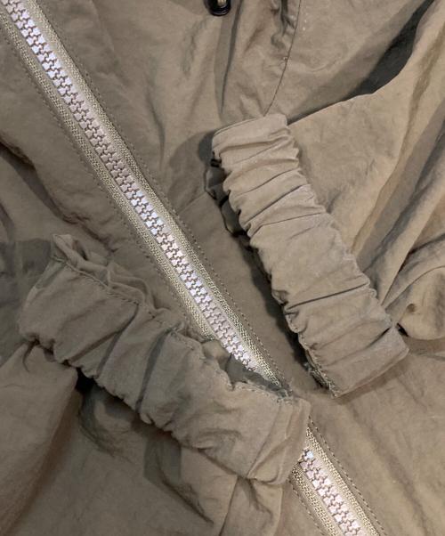 B.BALLSY（ボールジーブラザーズ）B.BALLSY (ボールジーブラザーズ) Waterproof military tech parka カーキ サイズ:Mの古着・服飾アイテム