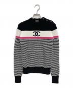 CHANELシャネル）の古着「ココマークサイドボタンニットセーター」｜ブラック