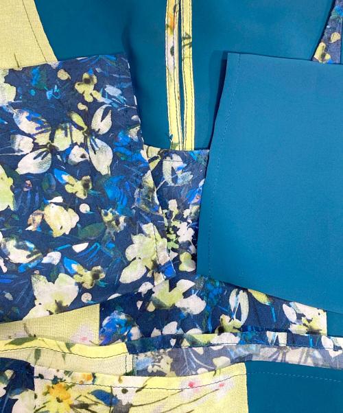 Acne studios（アクネ ストゥディオス）ACNE STUDIOS (アクネ ストゥディオス) 花柄ワンピース ブルー サイズ:Sの古着・服飾アイテム