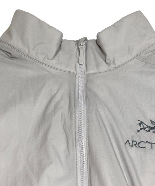 ARC'TERYX（アークテリクス）ARC'TERYX (アークテリクス) ATOM VEST MEN'S グレー サイズ:Lの古着・服飾アイテム