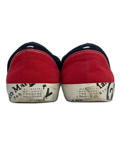 Maison Margiela 22（メゾンマルジェラ）Maison Margiela 22 (メゾンマルジェラ 22) 足袋スニーカー レッド×ブラック サイズ:26.5cm(42表記)の古着・服飾アイテム