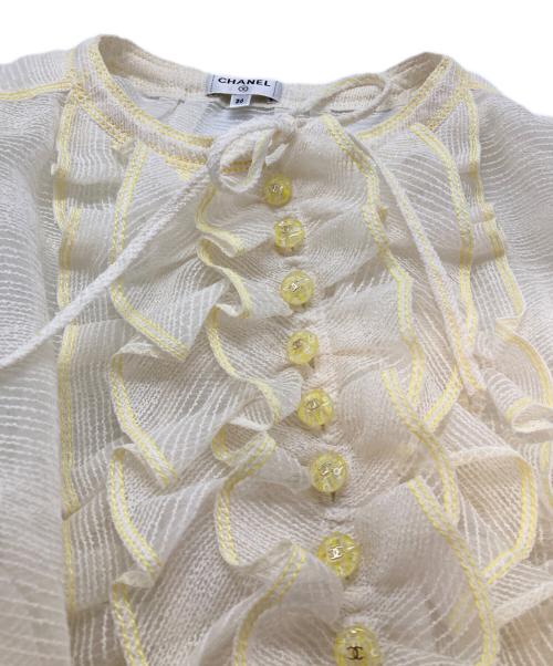CHANEL（シャネル）CHANEL (シャネル) フロントボタンフリルブラウス ベージュ×イエロー サイズ:SIZE S(36)の古着・服飾アイテム
