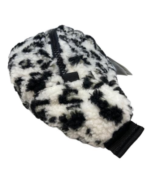 THE NORTH FACE（ザ ノース フェイス）THE NORTH FACE (ザ ノース フェイス) ショルダーバッグ ホワイト 未使用品の古着・服飾アイテム