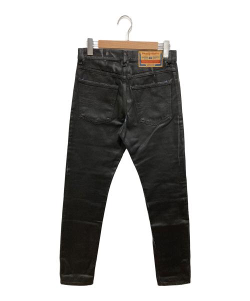 DIESEL（ディーゼル）DIESEL (ディーゼル) 1995-09C85 コーティングデニムパンツ ブラック×インディゴ サイズ:71cm (W28)の古着・服飾アイテム