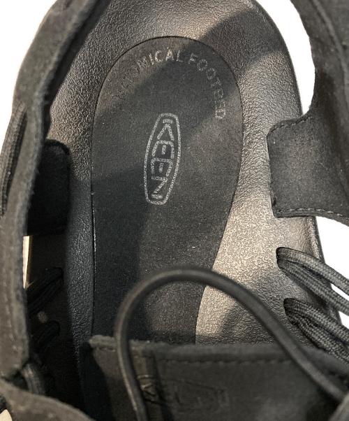 KEEN（キーン）KEEN (キーン) UNEEKサンダル ブラック サイズ:27cmの古着・服飾アイテム