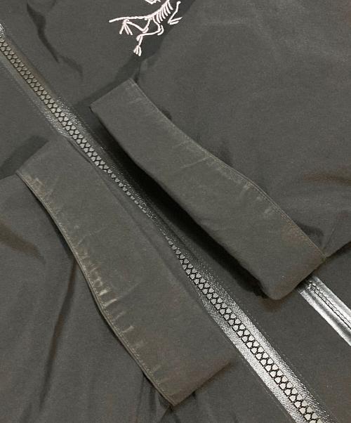 ARC'TERYX（アークテリクス）ARC'TERYX (アークテリクス) Beta Insulated Jacket/ベータインサレーテッドジャケット ブラック サイズ:Mの古着・服飾アイテム