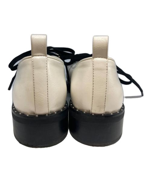 SY UNITED ARROWS（シーユナイテッドアローズ）SY UNITED ARROWS (シーユナイテッドアローズ) ポインテッドレースアップフラットシューズ ホワイト サイズ:25cmの古着・服飾アイテム