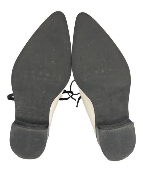 SY UNITED ARROWS（シーユナイテッドアローズ）SY UNITED ARROWS (シーユナイテッドアローズ) ポインテッドレースアップフラットシューズ ホワイト サイズ:25cmの古着・服飾アイテム