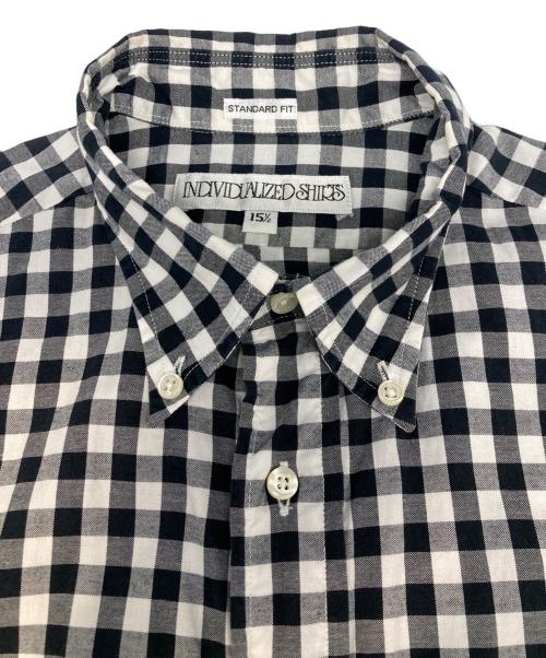 INDIVIDUALIZED SHIRTS（インディビジュアライズドシャツ）INDIVIDUALIZED SHIRTS (インディビジュアライズドシャツ) 半袖ボタンダウンシャツ ブラック サイズ:M(15　1/2)の古着・服飾アイテム