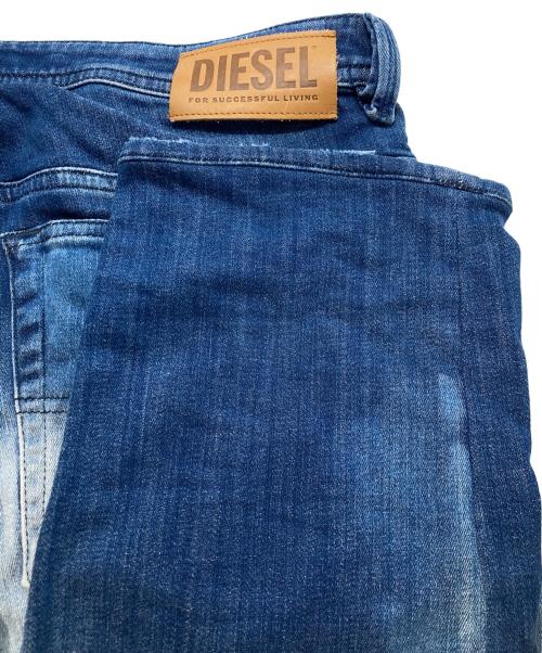 DIESEL（ディーゼル）DIESEL (ディーゼル) ダメージ加工デニムパンツ インディゴ サイズ:SIZE91cm(W36)の古着・服飾アイテム