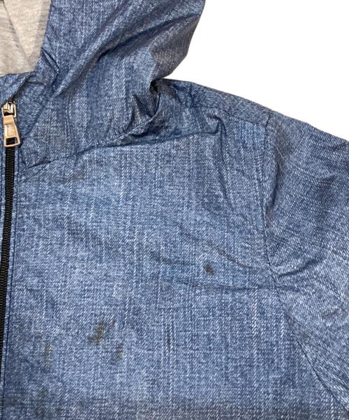 MONCLER（モンクレール）MONCLER (モンクレール) デニム転写プリントナイロンジャケット インディゴ サイズ:100cmの古着・服飾アイテム